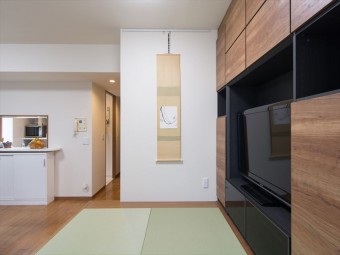 収納力アップ！　床下・壁面収納が豊富なマンションにリフォーム